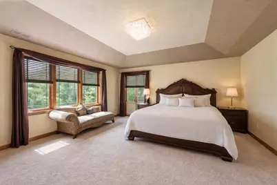 84 Liberty Lakes Drive, Valparaiso, IN 46385 - Photo 6