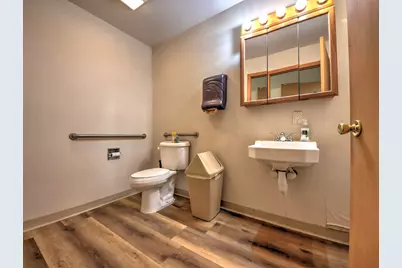 111 Longwood Drive, La Porte, IN 46350 - Photo 10