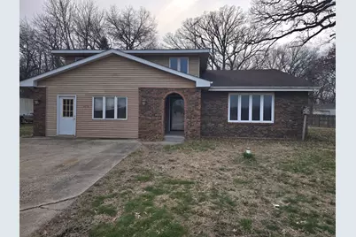 4710 Oak Lane Drive, Griffith, IN 46319 - Photo 1