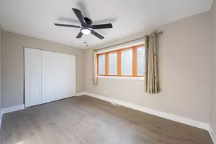 4710 Oaklane Dr, Griffith, IN 46319 - Photo 10