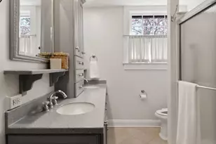 404 Washington St, Valparaiso, IN 46383 - Photo 36