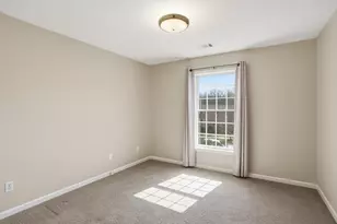 2711 Georgetowne Dr, Highland, IN 46322 - Photo 18