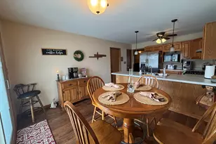 1699 Lincoln St, Hobart, IN 46342 - Photo 8