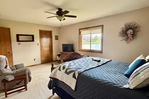 1699 Lincoln St, Hobart, IN 46342 - Photo 12