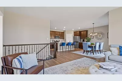 7635 W 106th Place, Crown Point, IN 46307 - Photo 6