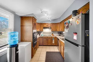 1342 Greenwood Ave, Dyer, IN 46311 - Photo 6