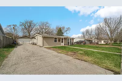 1342 Greenwood Avenue, Dyer, IN 46311 - Photo 2