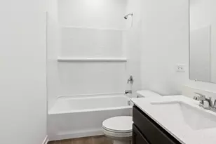 7641 W 106th Pl, Crown Point, IN 46307 - Photo 12