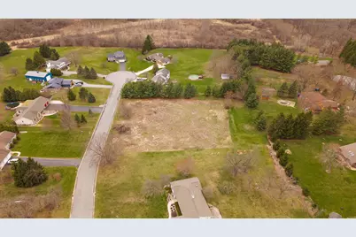 427 Rolling Meadow Drive, Valparaiso, IN 46385 - Photo 10