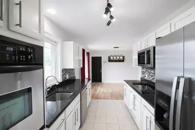 108 Meadowlark Lane, La Porte, IN 46350 - Photo 4