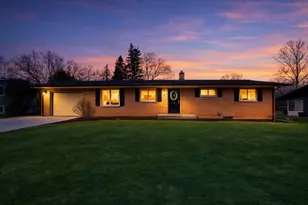 108 Meadowlark Ln, La Porte, IN 46350 - Photo 4