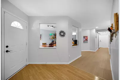 1205 W 84th Lane, Merrillville, IN 46410 - Photo 4