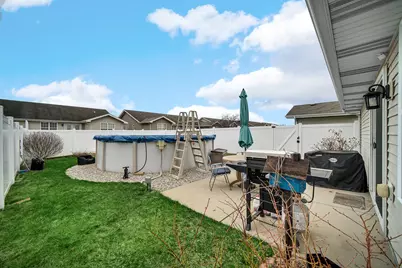1205 W 84th Lane, Merrillville, IN 46410 - Photo 20
