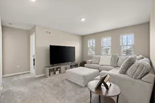 11484 Iris Pl, Winfield, IN 46307 - Photo 4