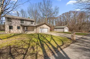 218 Woodsview St, Michigan City, IN 46360 - Photo 1