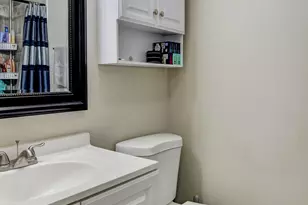 1705 E 33rd Pl, Hobart, IN 46342 - Photo 10