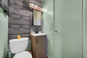 1639 174th St, Hammond, IN 46324 - Photo 16