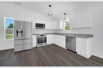 301 Malvern Road, Kingsford Heights, IN 46346 - Photo 4