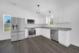 301 Malvern Rd, Kingsford Heights, IN 46346 - Photo 4