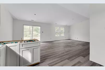 303 Malvern Road, Kingsford Heights, IN 46346 - Photo 4