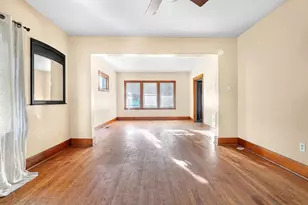 4847 Homerlee Ave, East Chicago, IN 46312 - Photo 6