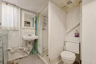 240 Humpfer St, Hammond, IN 46324 - Photo 32