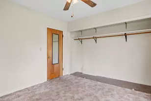 907 W 12th St, La Porte, IN 46350 - Photo 14