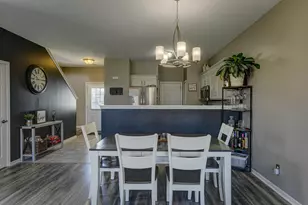 1743 Springtime Ct, Dyer, IN 46311 - Photo 6