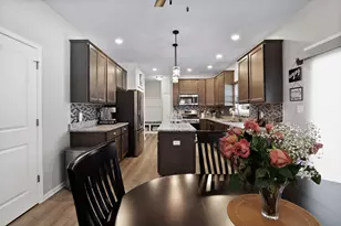 12366 Hawthorne Pl, Cedar Lake, IN 46303 - Photo 6