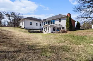 9011 Park Valley Ct, Hobart, IN 46342 - Photo 30