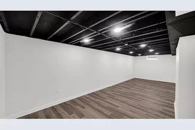 2698 County Line, Lake Station, IN 46405 - Photo 16