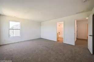 10510 Kansas St, Crown Point, IN 46307 - Photo 14