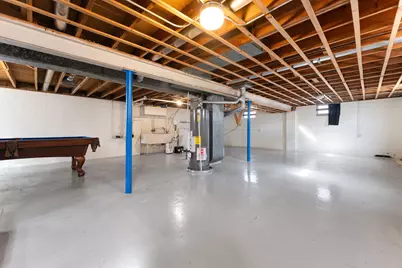 947 N Wood Street, Griffith, IN 46319 - Photo 18