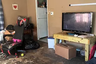 327 N Grand Blvd, Gary, IN 46403 - Photo 2