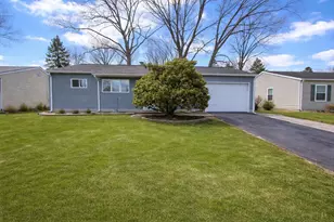 338 Southwood Dr, Michigan City, IN 46360 - Photo 2