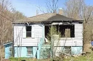 824 E 15th Ave, Gary, IN 46407 - Photo 1