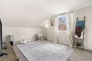 1309 Chesapeake Park Dr, Valparaiso, IN 46383 - Photo 14