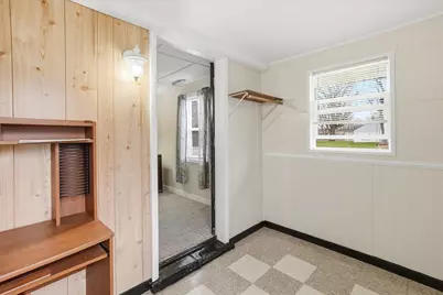 2228 S Putnam, Lake Station, IN 46405 - Photo 14