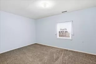 2228 S Putnam, Lake Station, IN 46405 - Photo 20