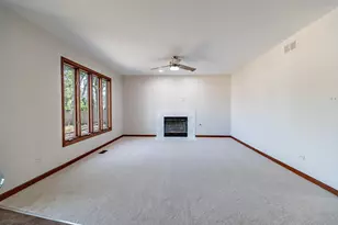 8407 Beech Ave, Munster, IN 46321 - Photo 8