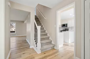 314 Hoffman Ct, Crown Point, IN 46307 - Photo 8