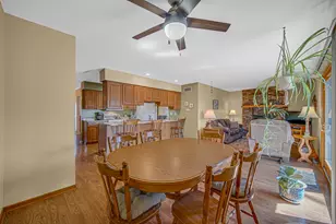 1004 Fran-lin Pkwy, Munster, IN 46321 - Photo 6