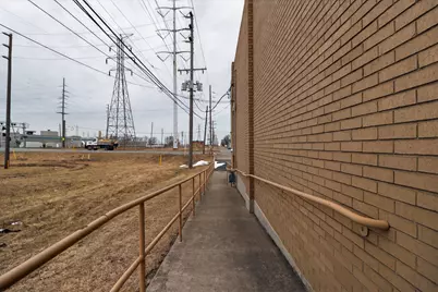 2620 E 165th Street, Hammond, IN 46323 - Photo 10