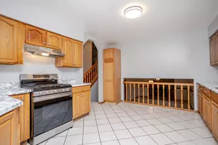 8940 Calhoun Pl, Crown Point, IN 46307 - Photo 8