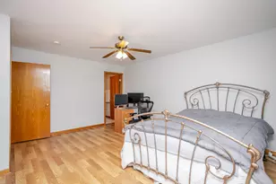 8940 Calhoun Pl, Crown Point, IN 46307 - Photo 14