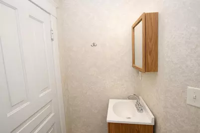 302 Bond Street, La Porte, IN 46350 - Photo 18