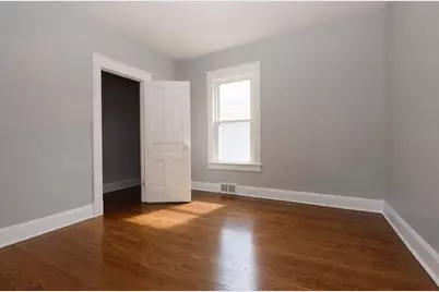 302 Bond Street, La Porte, IN 46350 - Photo 28