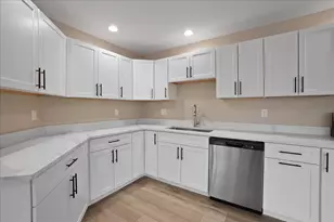 948 Cornwallis Ln, Munster, IN 46321 - Photo 14