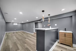 2585 Harrison St, Gary, IN 46407 - Photo 22