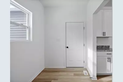 2790 E 105th Avenue, Crown Point, IN 46307 - Photo 10